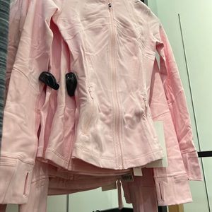 Major In search of! Strawberry Milkshake Lululemon Define jacket Luon